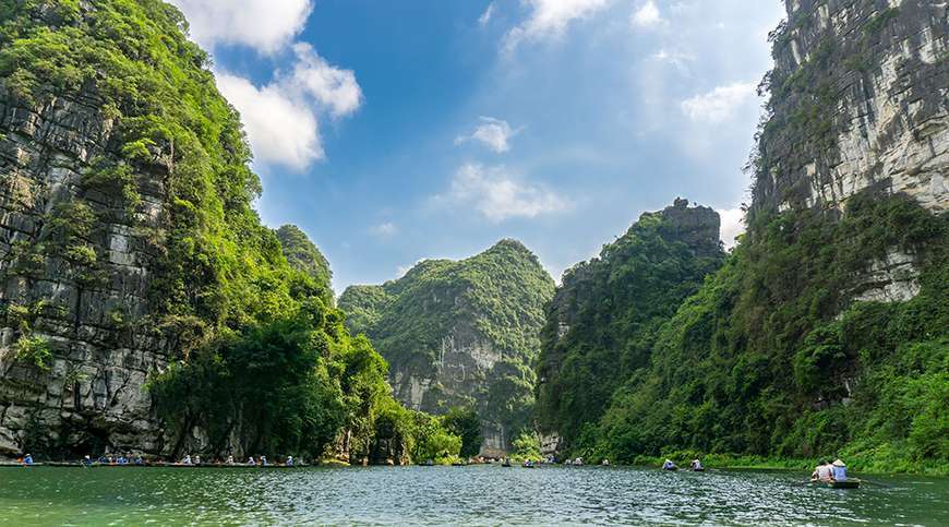 One day adventure Trang An, Ninh Binh 
