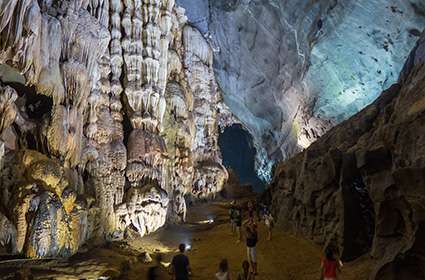 Phong Nha Cave