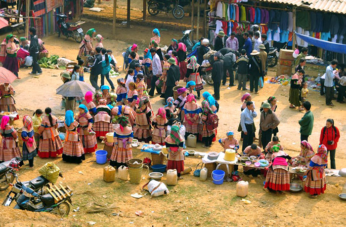 Bac Ha market