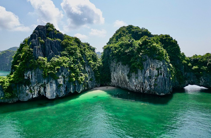 Trekking In Cat Ba